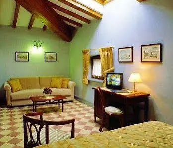 Hotel Della Robbia 3*