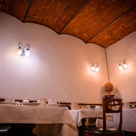 Della Robbia Hotel 3*