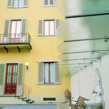 Отель Della Robbia Флоренция