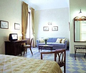 Della Robbia Отель