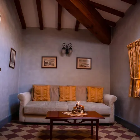 Della Robbia 3* 佛罗伦萨