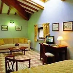 Aparthotel Numa Florence Della Robbia 3*